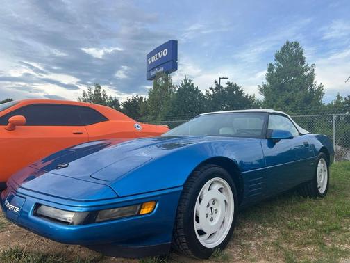 Blue 1992 Chevrolet Corvette Base