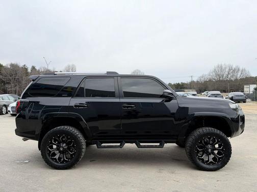 2021 Toyota 4Runner SR5