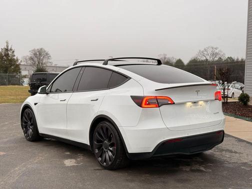 2021 Tesla Model Y Performance Dual Motor All-Wheel Drive