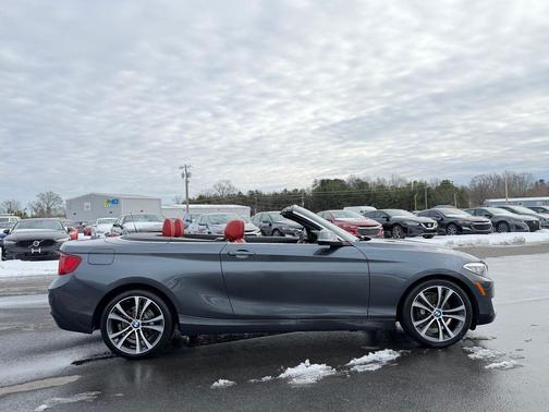 2016 BMW 228 228i