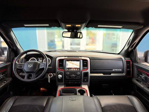 Brilliant Black Crystal Pearlcoat 2016 RAM 1500 Rebel