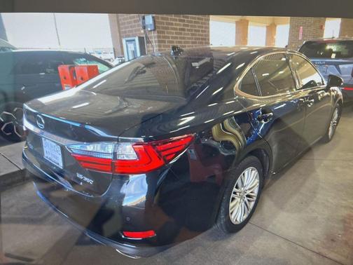 2017 Lexus ES 350 Base