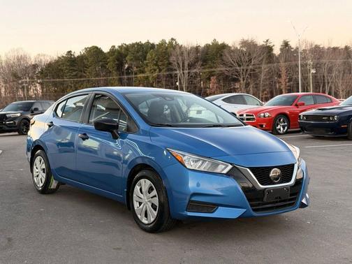 2020 Nissan Versa 1.6 S