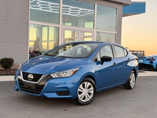 2020 Nissan Versa 1.6 S