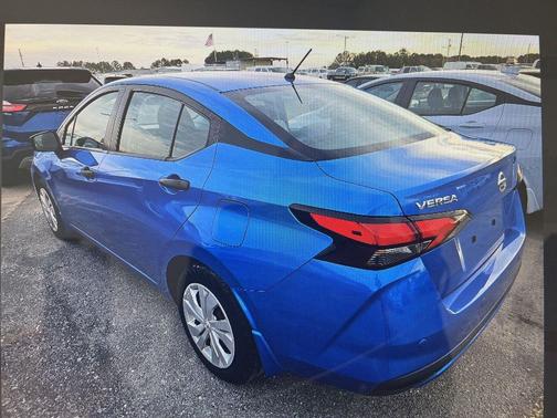 2020 Nissan Versa 1.6 S