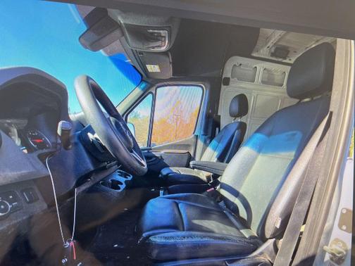2021 Mercedes-Benz Sprinter 2500 Standard Roof