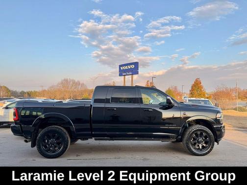 2020 RAM 2500 Laramie Mega Cab 4X4 6'4' Box