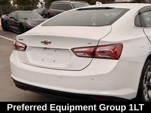 2021 Chevrolet Malibu FWD LT