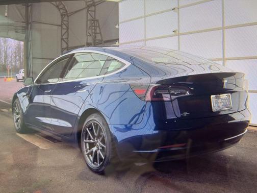 2018 Tesla Model 3 Mid Range