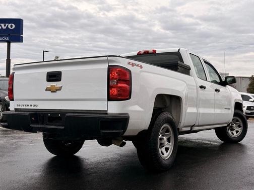 2017 Chevrolet Silverado 1500 WT