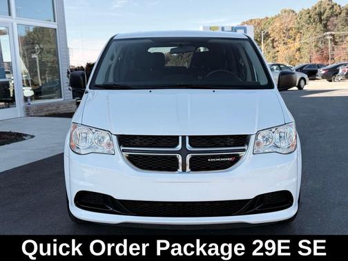 2016 Dodge Grand Caravan AVP/SE