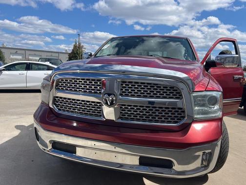 2015 RAM 1500 Laramie