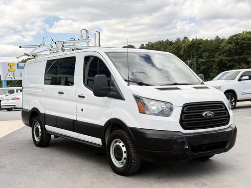 Oxford White 2019 Ford Transit-250 Base