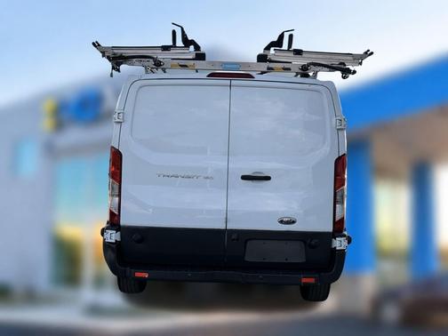 2017 Ford Transit-150 Base