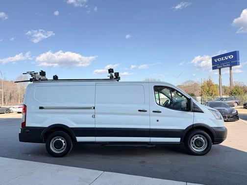 2017 Ford Transit-150 Base