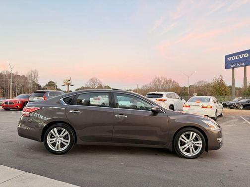 2013 Nissan Altima 3.5 SV