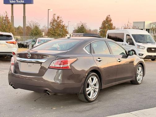 2013 Nissan Altima 3.5 SV