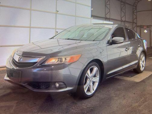 2013 Acura ILX 2.0L Technology