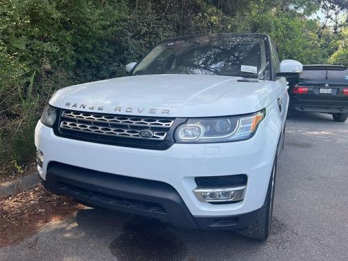 White 2017 Land Rover Range Rover Sport 3.0L Turbocharged Diesel HSE Td6