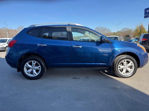 2010 Nissan Rogue SL