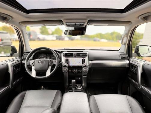 Magnetic Gray Metallic 2020 Toyota 4Runner SR5 Premium