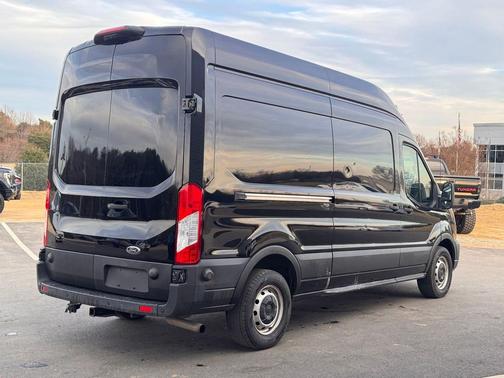 2020 Ford Transit-250 Base