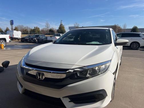 2018 Honda Civic LX-P