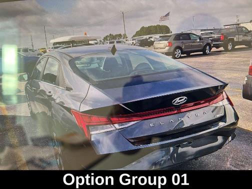 2021 Hyundai ELANTRA Limited