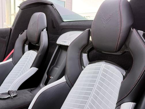 2023 Chevrolet Corvette Stingray w/3LT