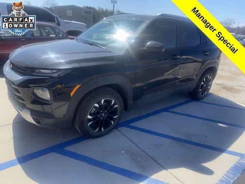Mosaic Black Metallic 2023 Chevrolet Trailblazer LT