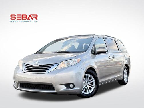 2017 Toyota Sienna XLE Premium