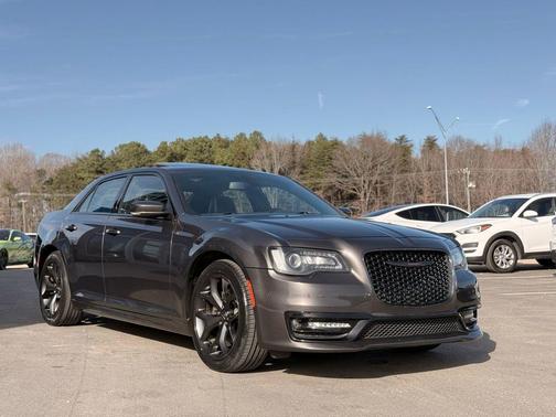 2021 Chrysler 300 S