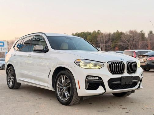 2019 BMW X3 M40i
