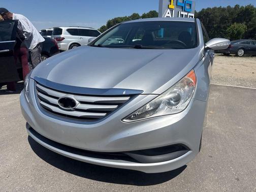 Radiant Silver Metallic 2014 Hyundai SONATA GLS