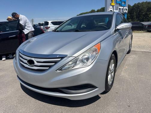 Radiant Silver Metallic 2014 Hyundai SONATA GLS