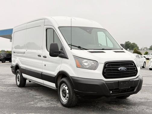 Oxford White 2019 Ford Transit-250 Base