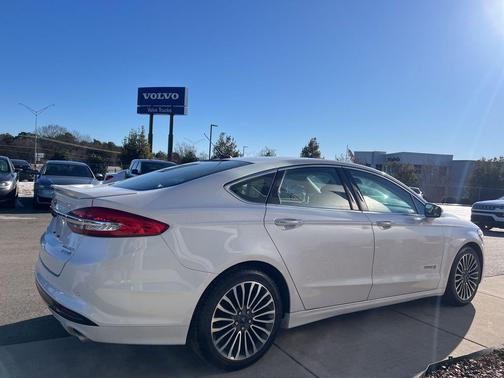 2018 Ford Fusion Hybrid Titanium