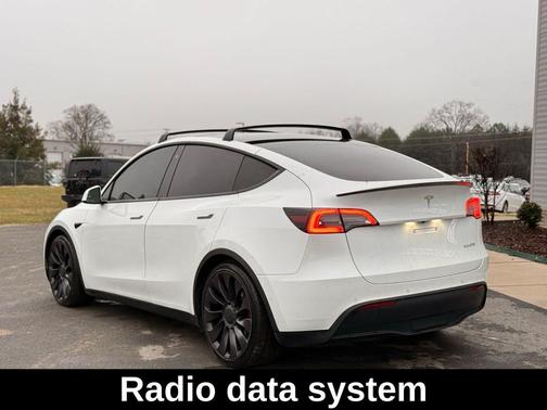 Pearl White Multi-Coat 2021 Tesla Model Y Performance Dual Motor All-Wheel Drive