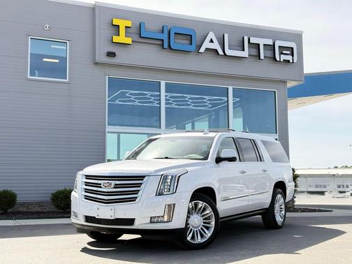 Crystal White Tricoat 2019 Cadillac Escalade ESV Platinum