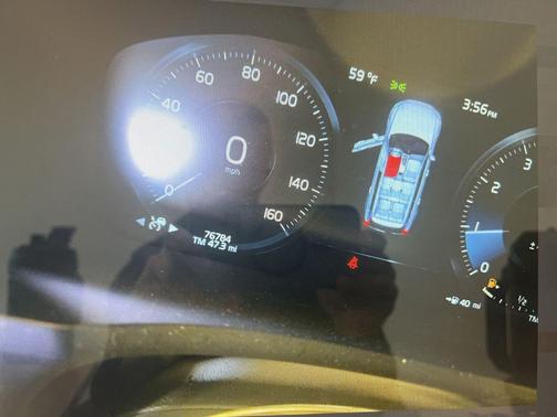 2019 Volvo XC90 T6 Momentum