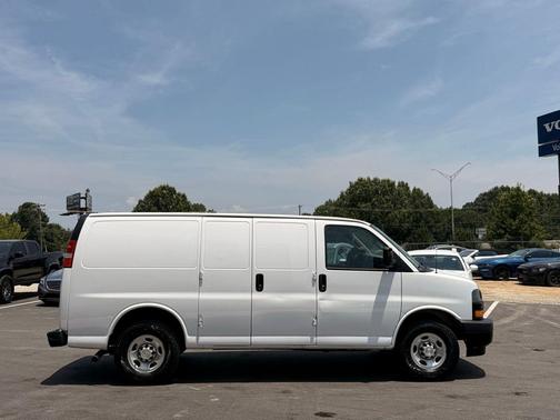 2020 Chevrolet Express 2500 RWD 2500 Regular Wheelbase WT