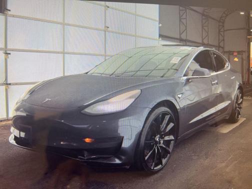 2020 Tesla Model 3 Standard Range