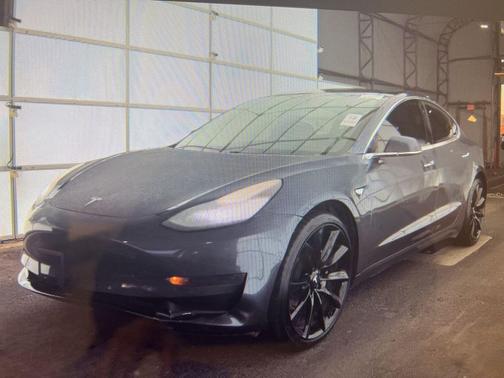 2020 Tesla Model 3 Standard Range