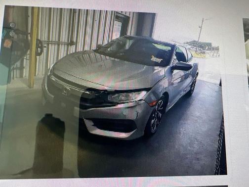 Lunar Silver Metallic 2017 Honda Civic LX-P
