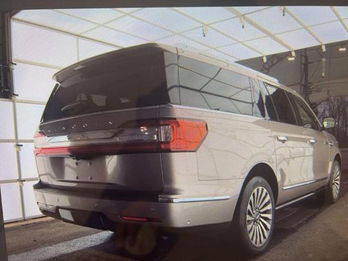 2019 Lincoln Navigator L Reserve