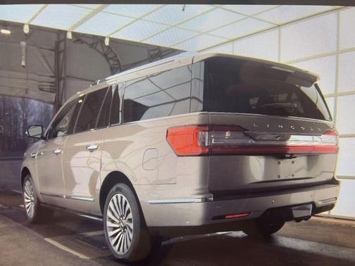 2019 Lincoln Navigator L Reserve