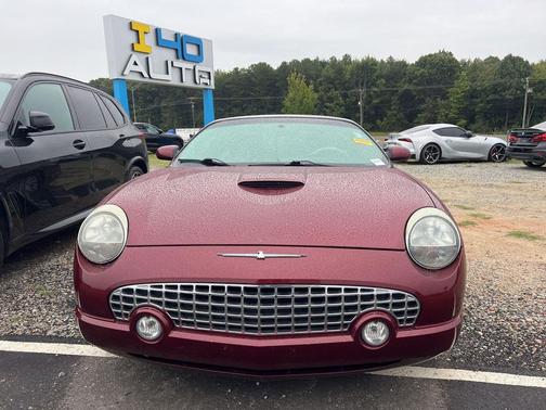 2004 Ford Thunderbird Base