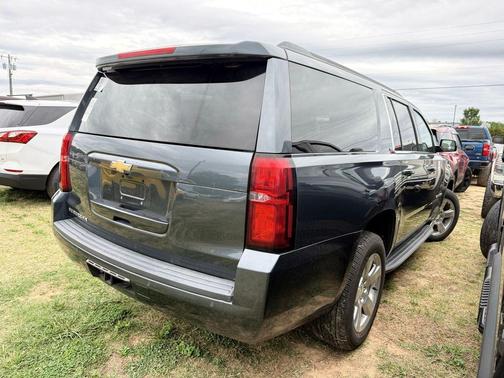 Shadow Gray Metallic 2019 Chevrolet Suburban LT