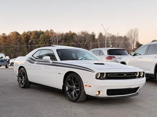 2017 Dodge Challenger R/T