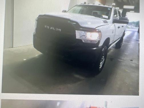 Bright White Clearcoat 2020 RAM 2500 Tradesman Crew Cab 4x4 6'4' Box